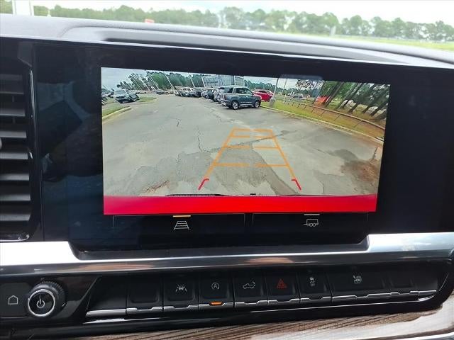 2024 Chevrolet Silverado 1500 Crew Cab Standard Box 4-Wheel Drive LT