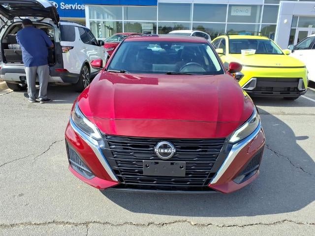 2023 Nissan Altima 2.5 SV AWD Sedan