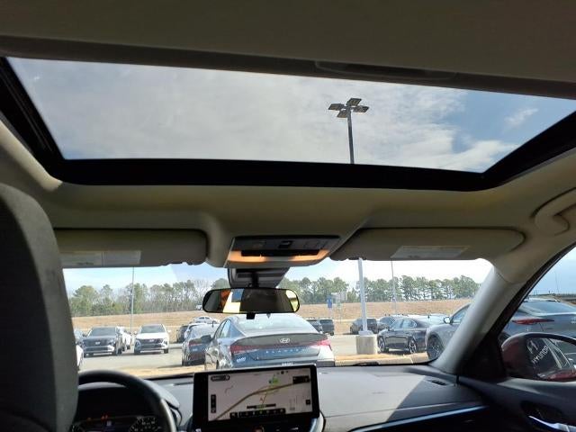 2023 Nissan Altima 2.5 SV AWD Sedan