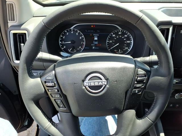 2025 Nissan Frontier Crew Cab 4x2 SV