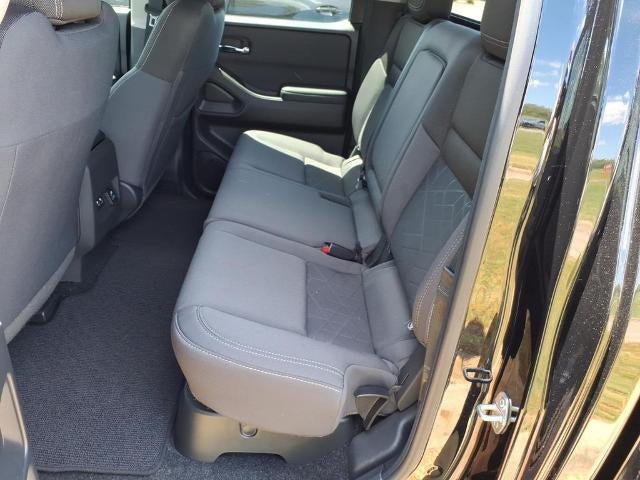 2025 Nissan Frontier Crew Cab 4x2 SV
