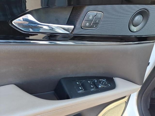 2022 Lincoln Nautilus Reserve FWD