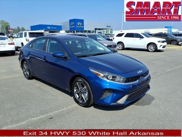 2023 Kia Forte LXS IVT
