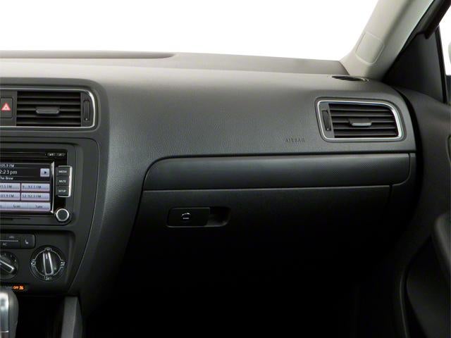2012 Volkswagen Jetta 4dr Auto SE with Convenience & Sunroof PZEV Sedan