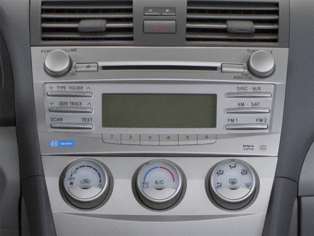 2011 Toyota Camry 4dr Sdn I4 Auto LE (Natl)