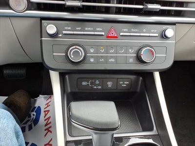 2026 Hyundai TUCSON SE FWD