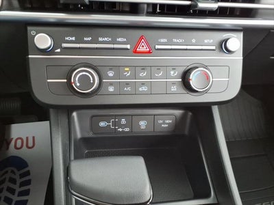 2026 Hyundai TUCSON SE AWD