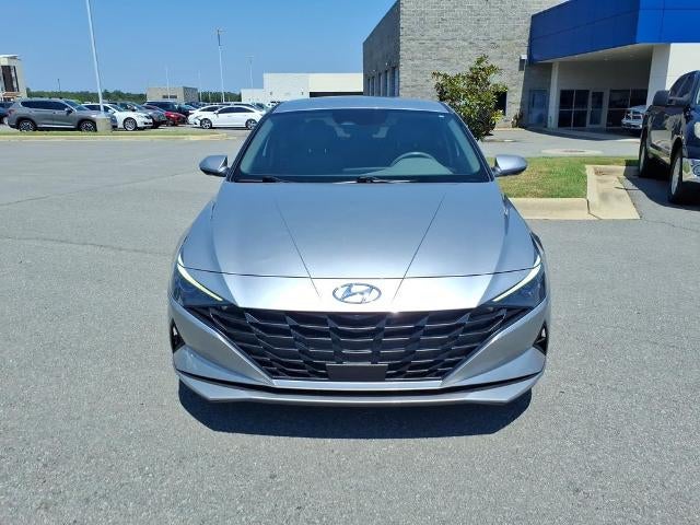 2022 Hyundai ELANTRA SEL IVT
