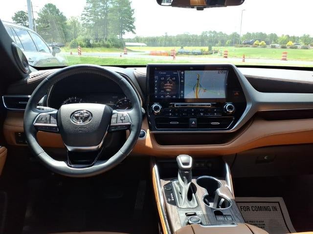 2021 Toyota Highlander Platinum AWD (Natl)