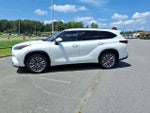 2021 Toyota Highlander Platinum AWD (Natl)