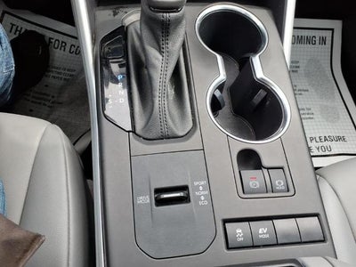 2021 Toyota Highlander Hybrid XLE FWD (Natl)