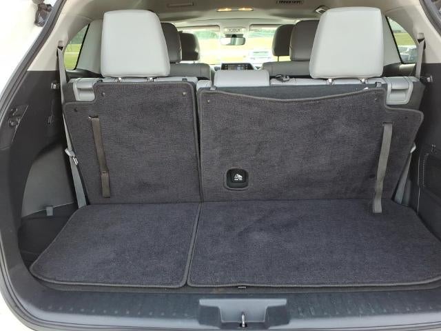 2021 Toyota Highlander XLE FWD (Natl)