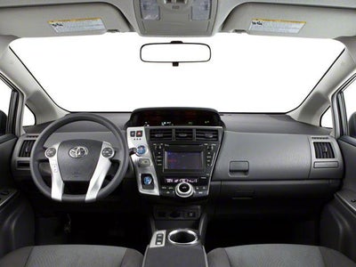 2013 Toyota Prius v 5dr Wgn Two (Natl)