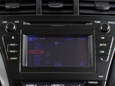2013 Toyota Prius v 5dr Wgn Two (Natl)