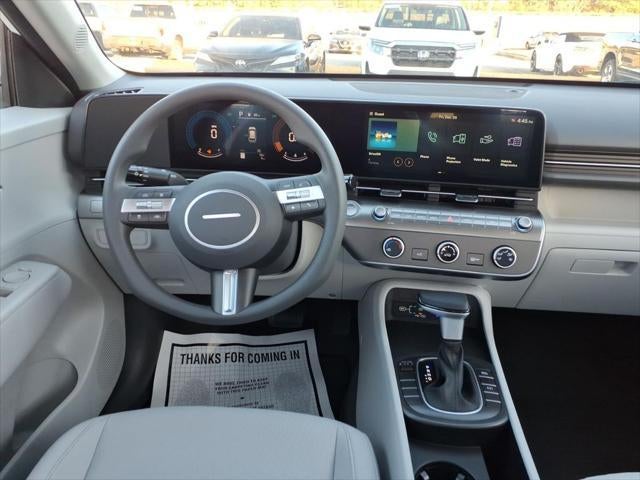 2026 Hyundai KONA SE FWD