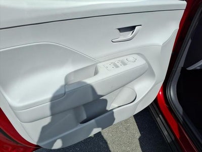 2026 Hyundai KONA SE FWD