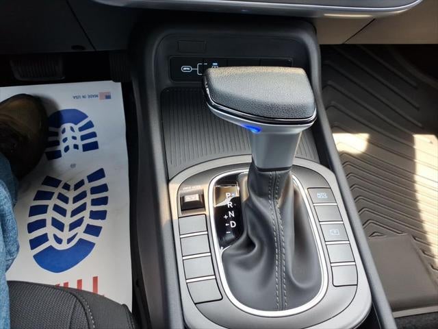 2026 Hyundai KONA SE FWD