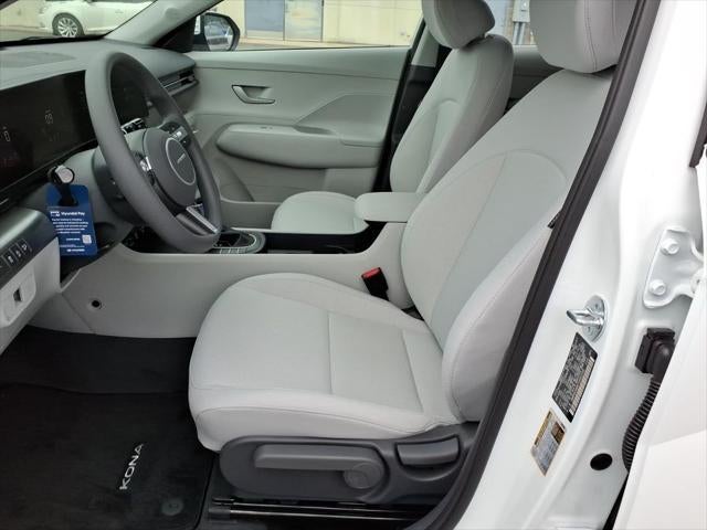 2026 Hyundai KONA SE FWD