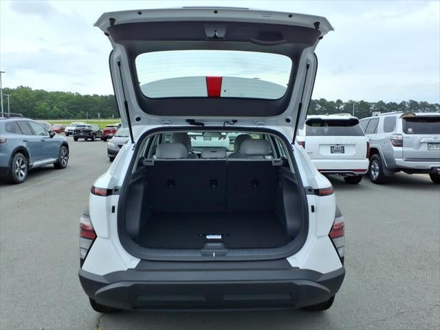 2026 Hyundai KONA SE FWD