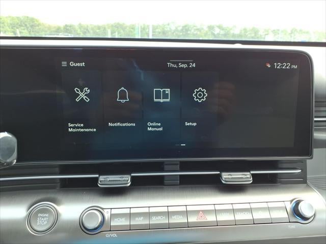 2027 Hyundai KONA SE