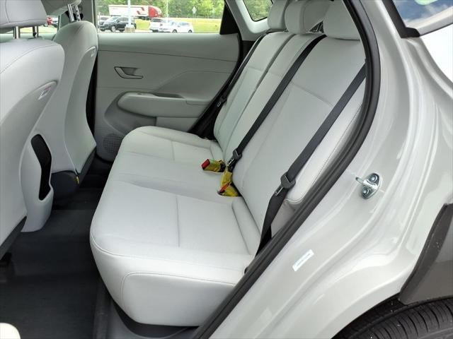 2026 Hyundai KONA SE FWD