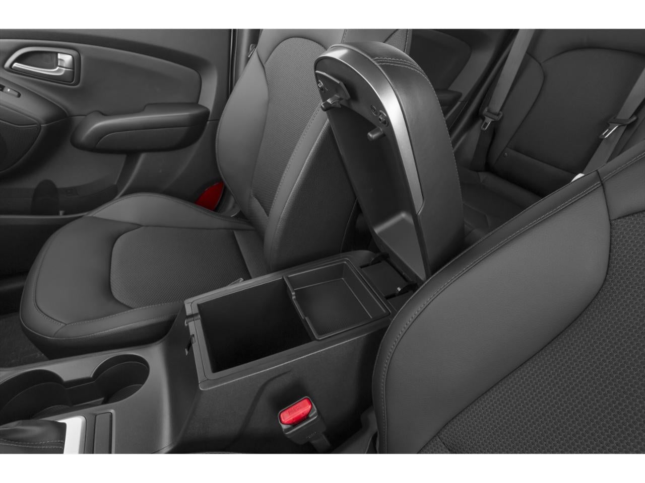 2015 Hyundai TUCSON FWD 4dr SE