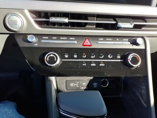 2026 Hyundai SONATA SE