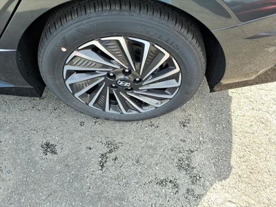 2026 Hyundai SONATA Hybrid SEL