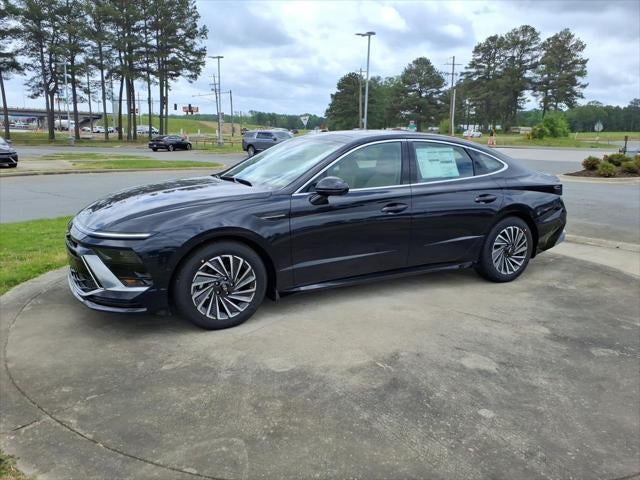 2026 Hyundai SONATA Hybrid Limited