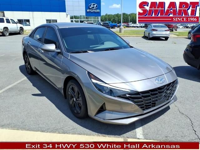 2022 Hyundai ELANTRA SEL IVT