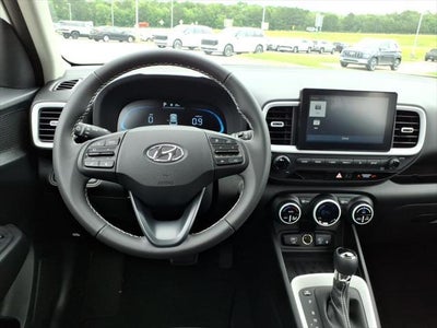 2026 Hyundai VENUE SEL w/Two-Tone Roof