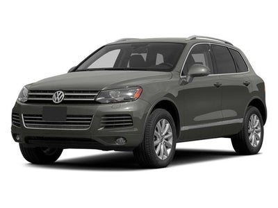 2014 Volkswagen Touareg 4dr 3.6L Lux