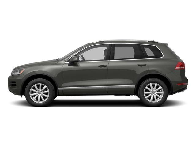 2014 Volkswagen Touareg 4dr 3.6L Lux