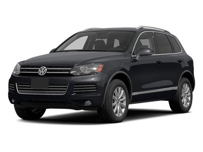 2014 Volkswagen Touareg 4dr 3.6L Lux