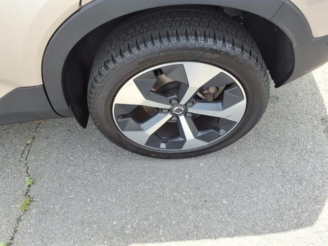 2023 Volvo XC40 B4 FWD Ultimate Bright Theme