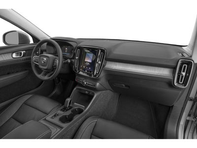 2023 Volvo XC40 B4 FWD Ultimate Bright Theme