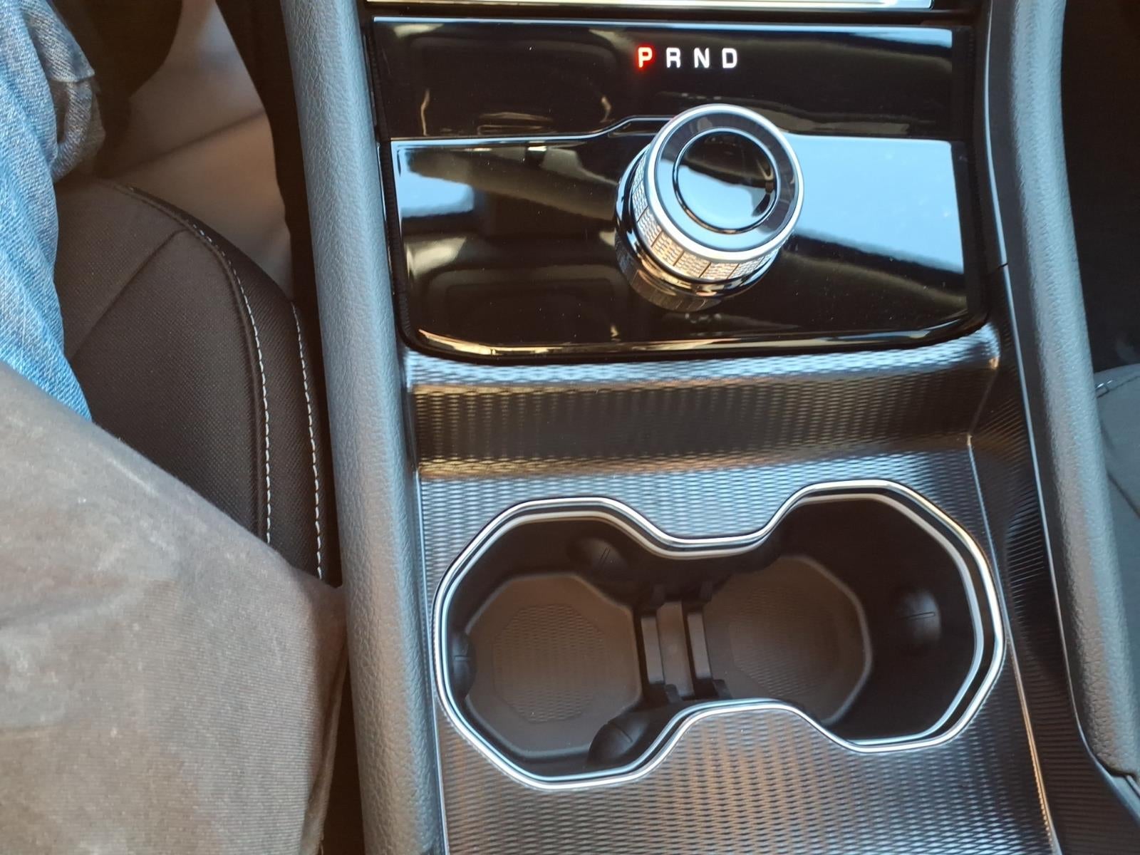 2026 Jeep Grand Cherokee GRAND CHEROKEE LAREDO X 4X2