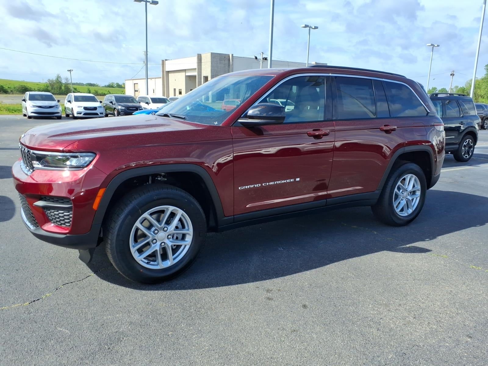 2026 Jeep Grand Cherokee GRAND CHEROKEE LAREDO X 4X2