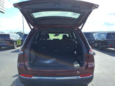 2026 Jeep Grand Cherokee GRAND CHEROKEE LAREDO X 4X2