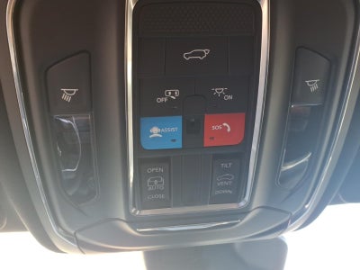 2026 Jeep Grand Cherokee GRAND CHEROKEE LAREDO X 4X4