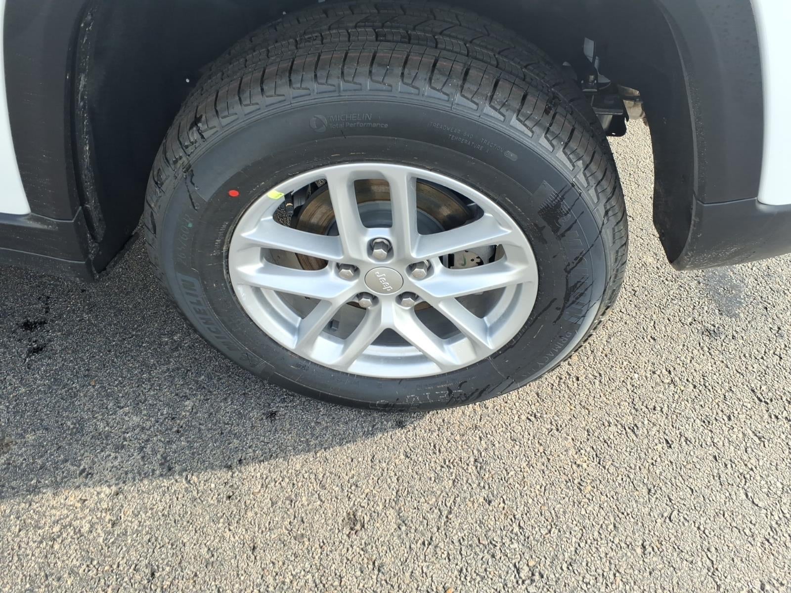 2026 Jeep Grand Cherokee GRAND CHEROKEE LAREDO X 4X4