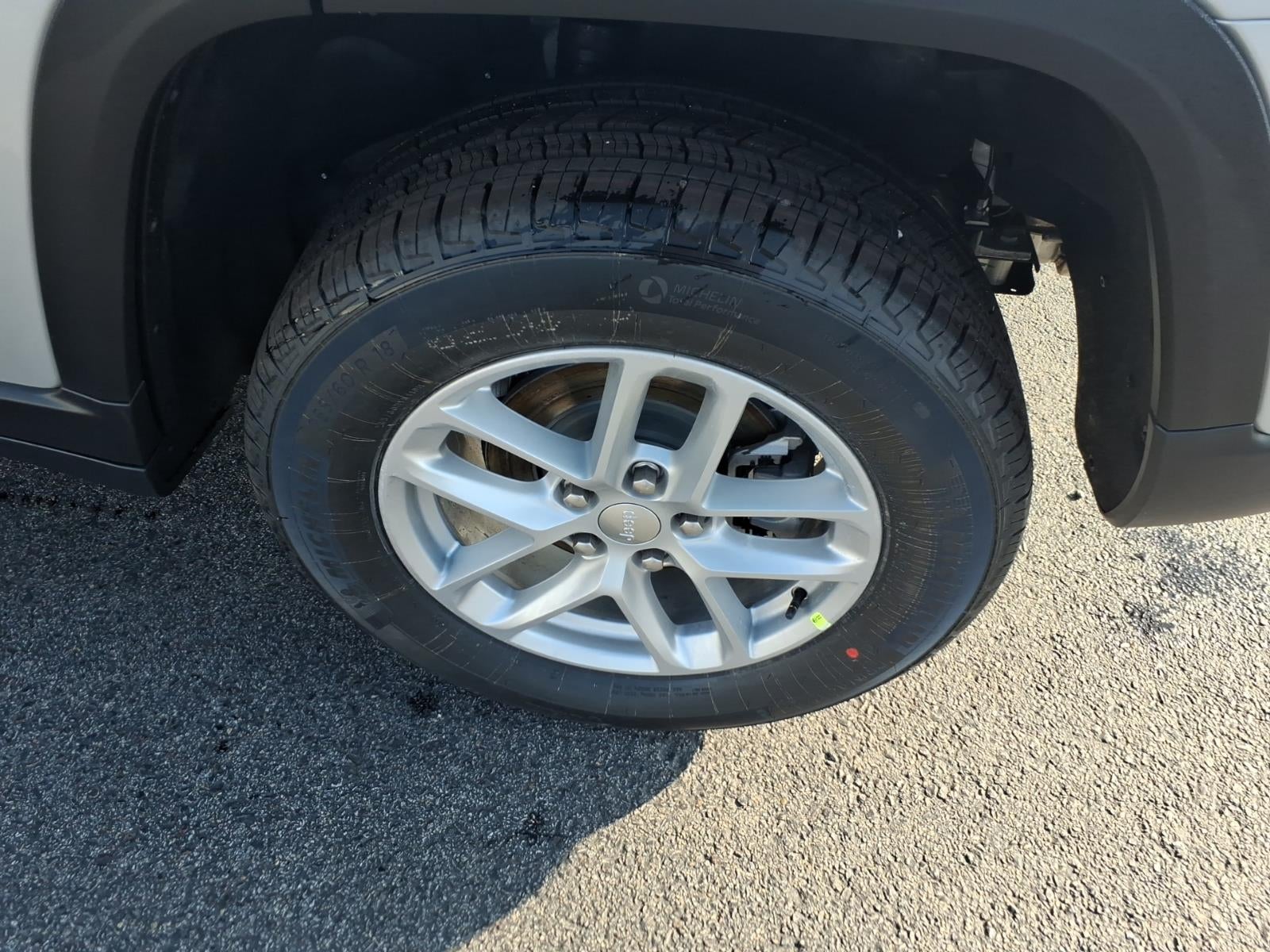 2026 Jeep Grand Cherokee GRAND CHEROKEE LAREDO X 4X4