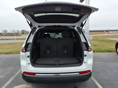 2025 Jeep Grand Cherokee GRAND CHEROKEE L LAREDO 4X4