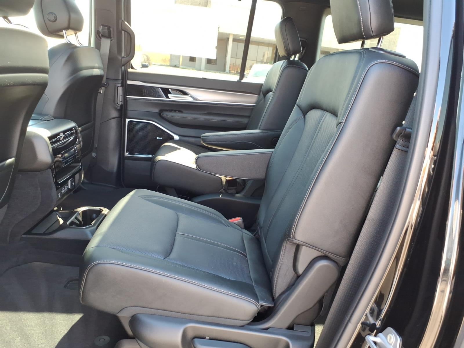 2026 Jeep Grand Wagoneer GRAND WAGONEER L LIMITED RESERVE 4X4