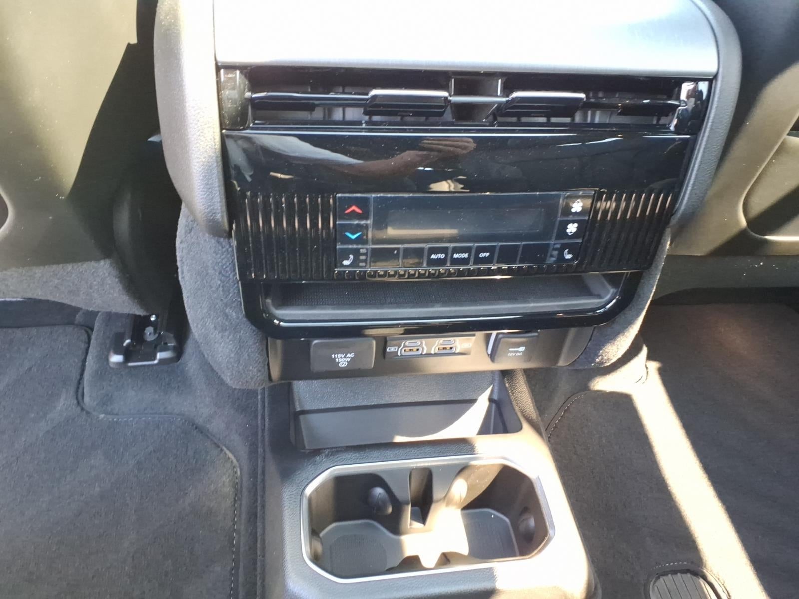 2026 Jeep Grand Wagoneer GRAND WAGONEER L LIMITED RESERVE 4X4