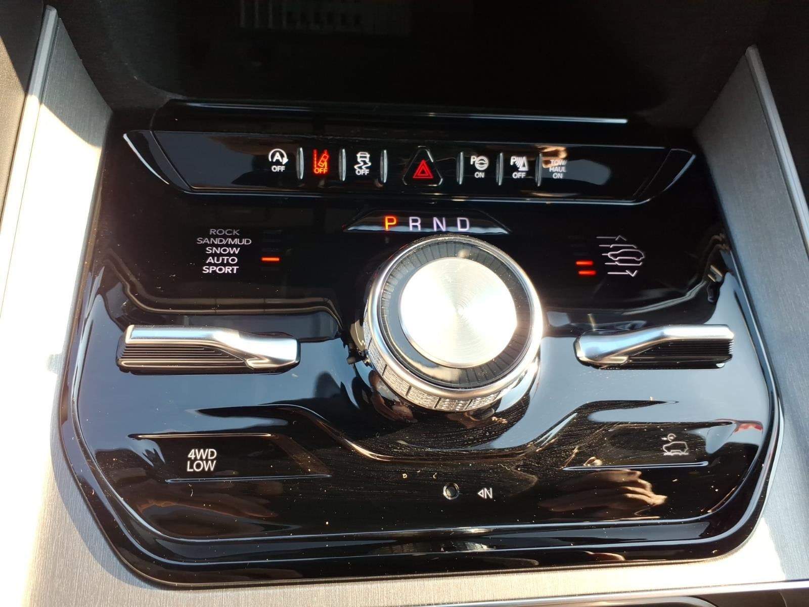 2026 Jeep Grand Wagoneer GRAND WAGONEER UPLAND 4X4