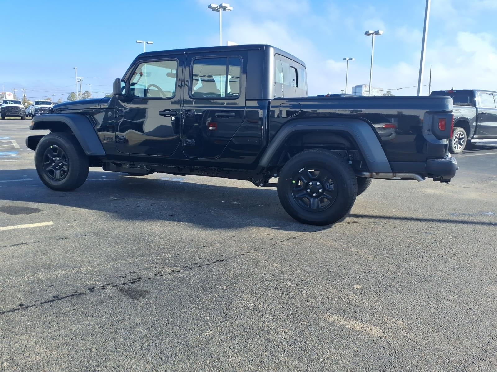 2026 Jeep Gladiator GLADIATOR SPORT 4X4