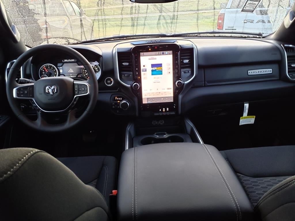 2025 RAM 1500 Big Horn Crew Cab 4x4 5'7' Box