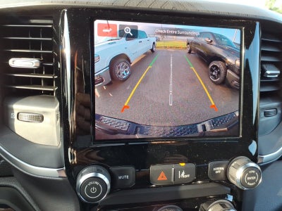 2026 RAM Ram 1500 RAM 1500 EXPRESS CREW CAB 4X4 5'7' BOX