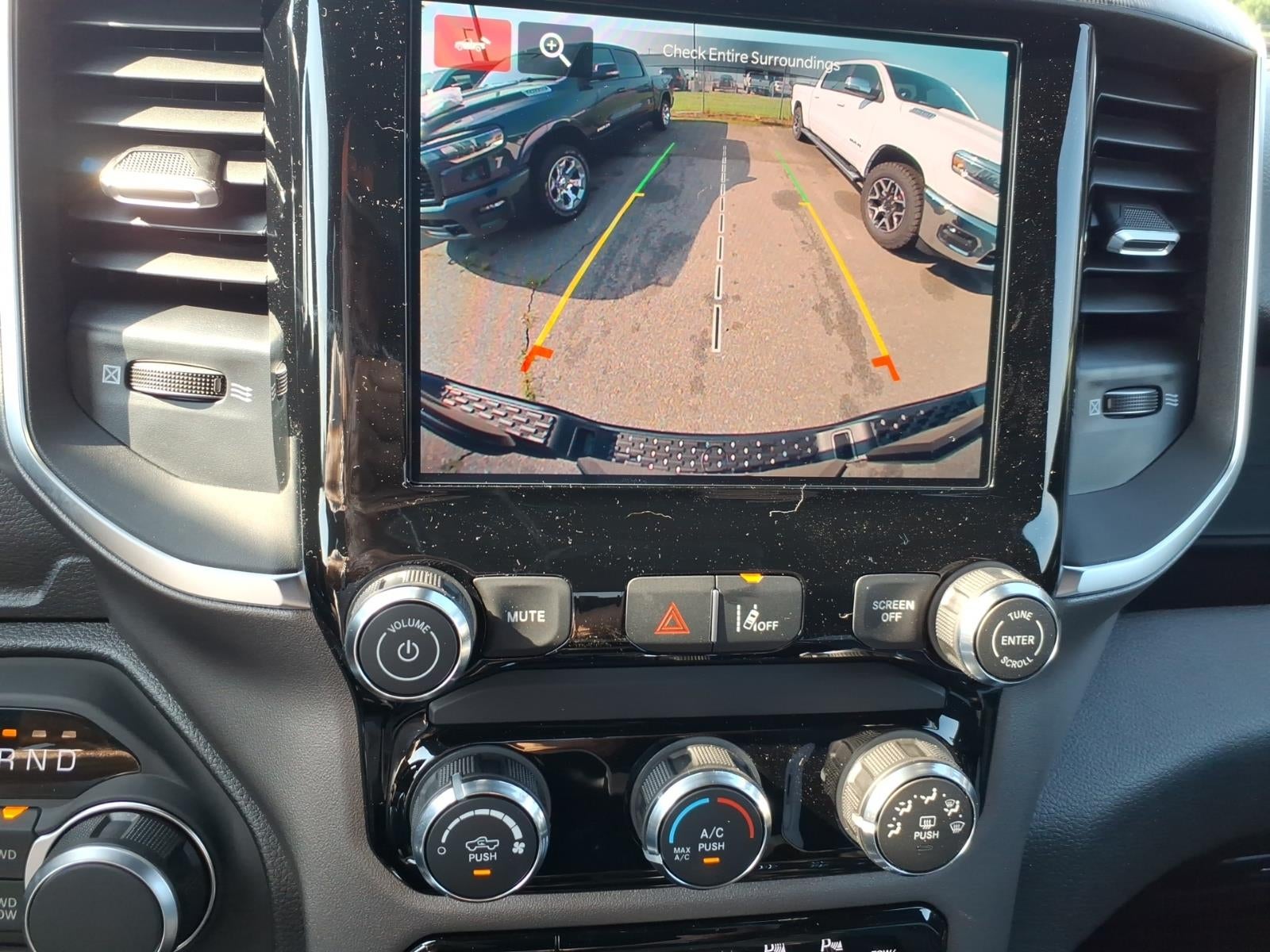 2026 RAM Ram 1500 RAM 1500 EXPRESS CREW CAB 4X4 5'7' BOX